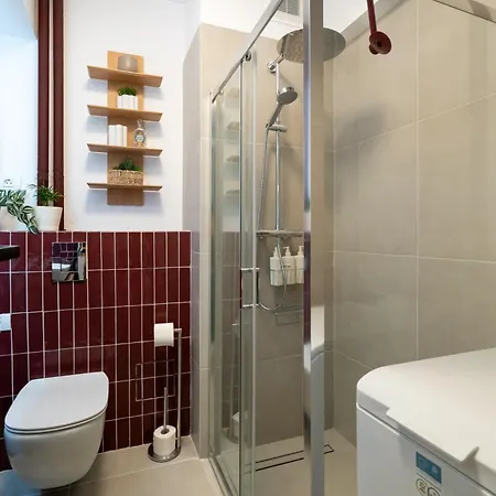 Appartement Wine 20 Cismigiu Park Boekarest